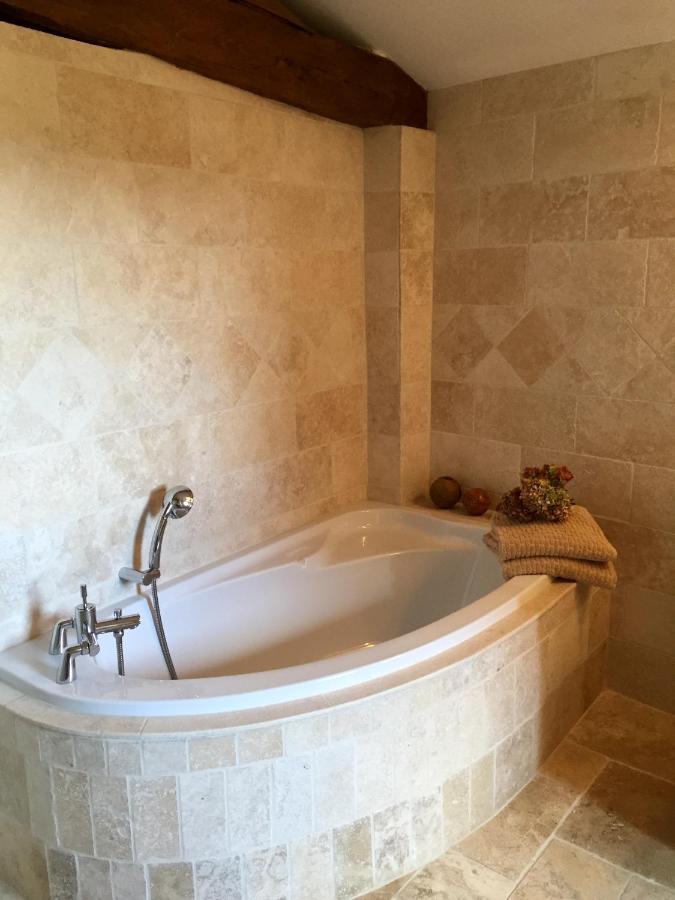 Le Balcon Du Fetre Bed & Breakfast Chiroubles ภายนอก รูปภาพ
